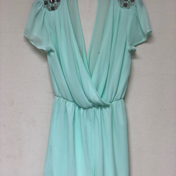 Romper - Picture 2 of 3